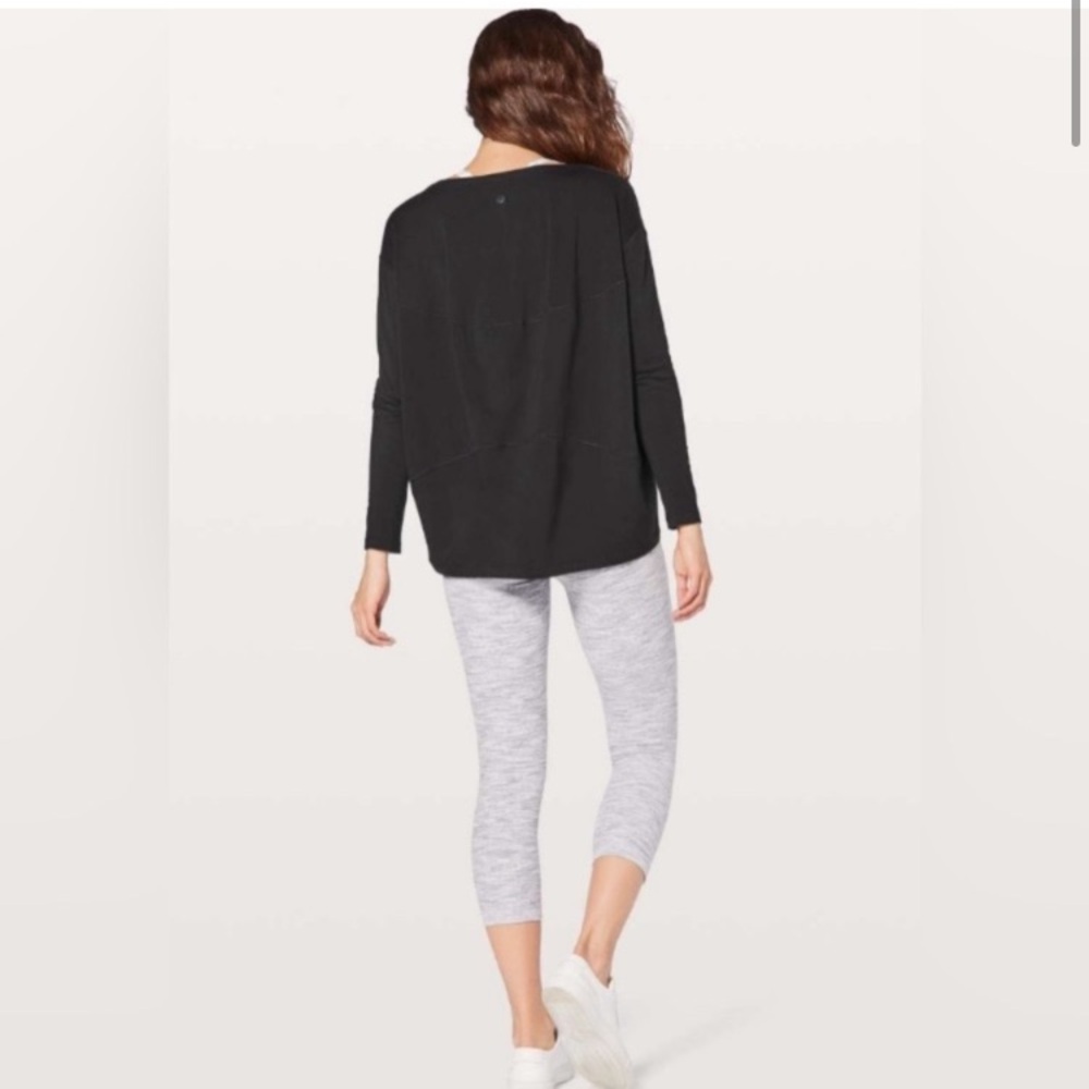 Lululemon black back in action boxy long sleeve top womens M